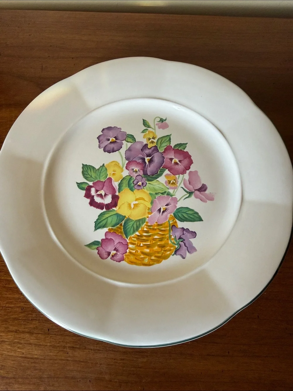 White Floral Dinner Plate - Pansy Bouquet Design